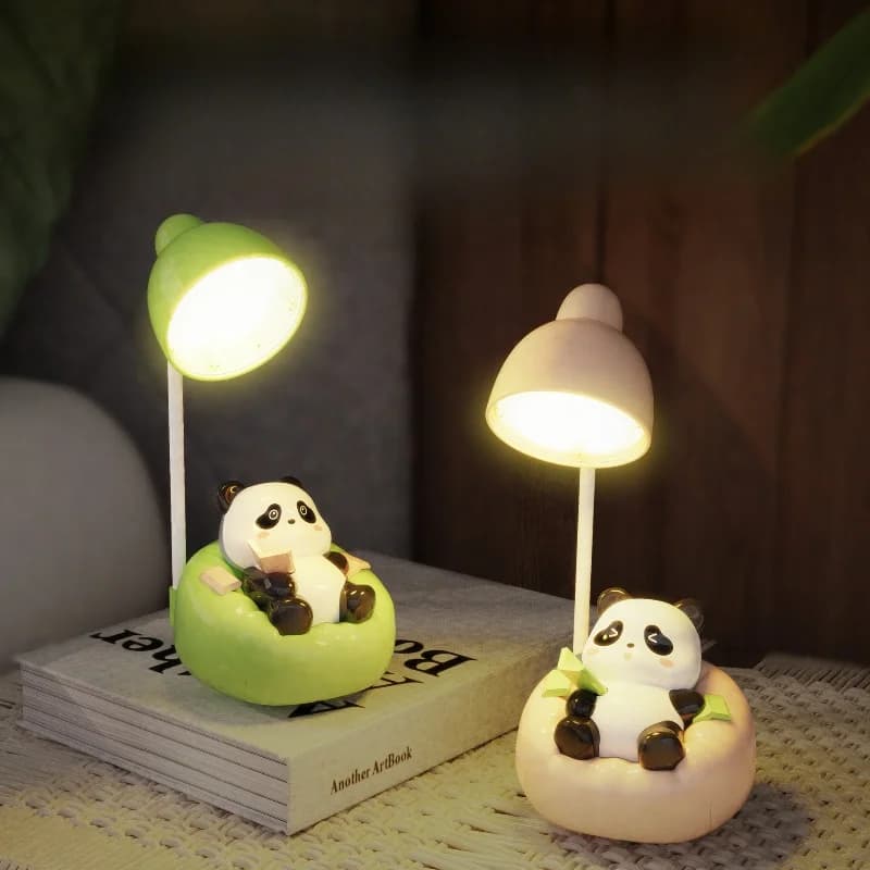 판다 LED 데스크 램프 (휴대폰 거치대 포함)